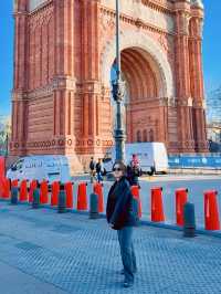 바르셀로나 개선문 밤에 봐도 예쁜 곳🇪🇸