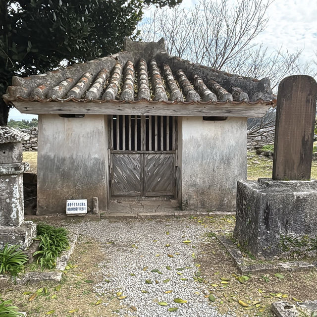 今歸仁城跡