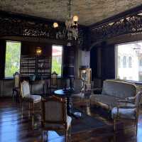 The Luxurious of Casa Manila