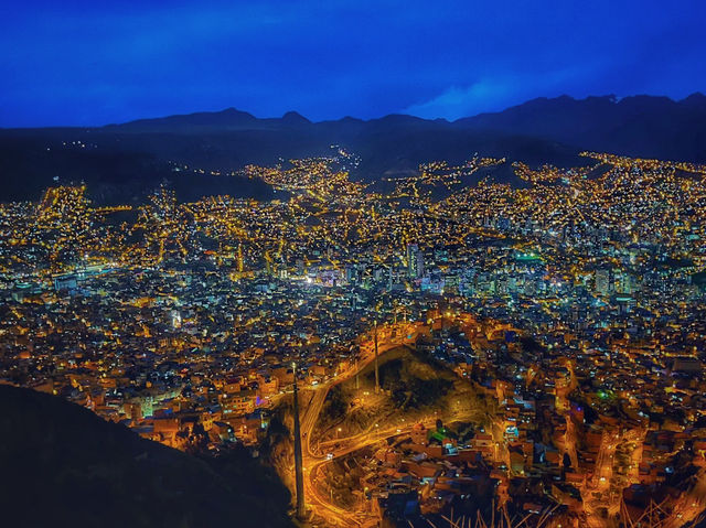 📍ボリビア ラパス【100円以下で見れる最高の夜景🌃】