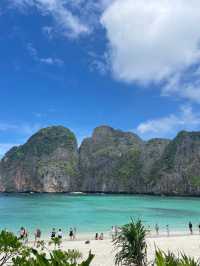 🌴🌊Phi Phi Islands – A Tropical Dream Come True🌊🌴