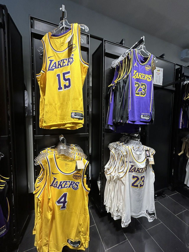 【アメリカ・ロサンゼルス】本場アメリカでNBA・Lakers観戦🏀 in Crypto.com ARENA