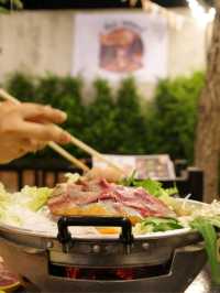 สี่วาแคมป์ หมูกระทะ & ชาบู  