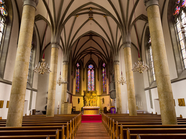 【静かな時間を過ごせる場所】ファドゥーツ大聖堂（Vaduz Cathedral）⛪🕊️