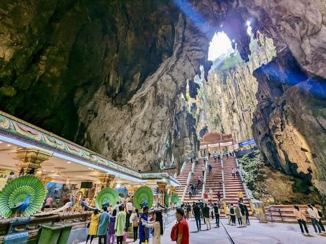 🦚 Monkeys, Murugan & Marble Steps: My Morning at Batu Caves🛕🌄
