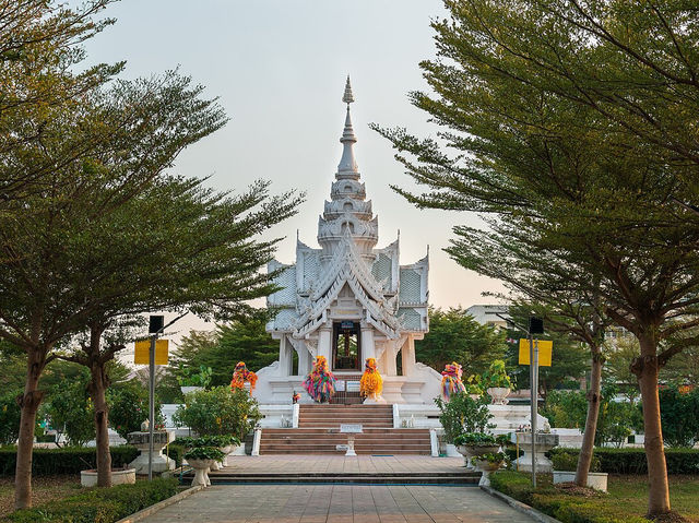 🌅🏞️ PHYAO WEEKEND ESCAPE: Serene Lakes & Lanna Charms!