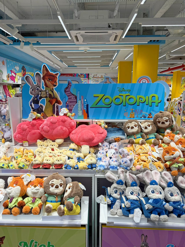🛒 Shopping Haven for Tourists
