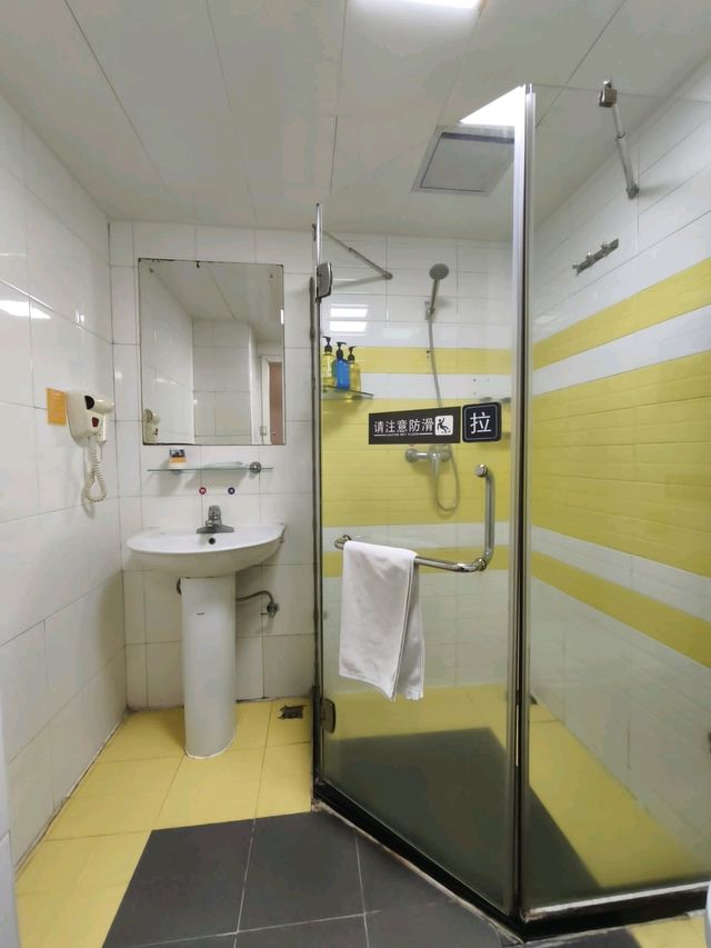 深圳方便就腳廉價連鎖酒店