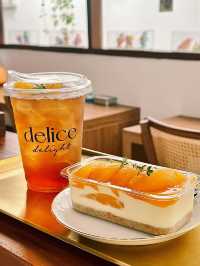 Delice Delight (เดลิซ ดีไลท์) คาเฟ่สไตล์มินิมอล
