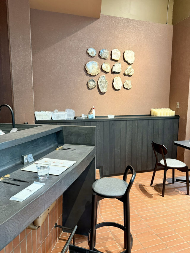 A Night Around Tokyo Station – Rooftop Views & Late-Night Bites