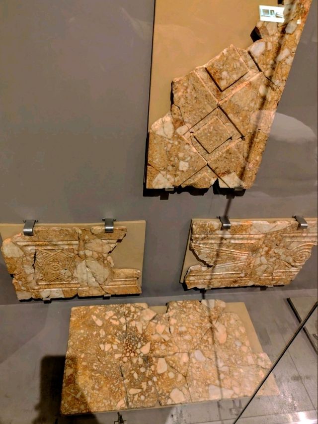 這是一個歷史悠久的地方，也是旅遊勝地