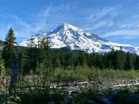 The Mighty Giant of the Northwest: Mount Rainier