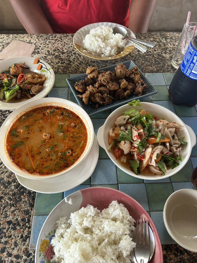 📍ร้านอาหารเจ๊ดา ร้าอาหารอร่อยบอกต่อ