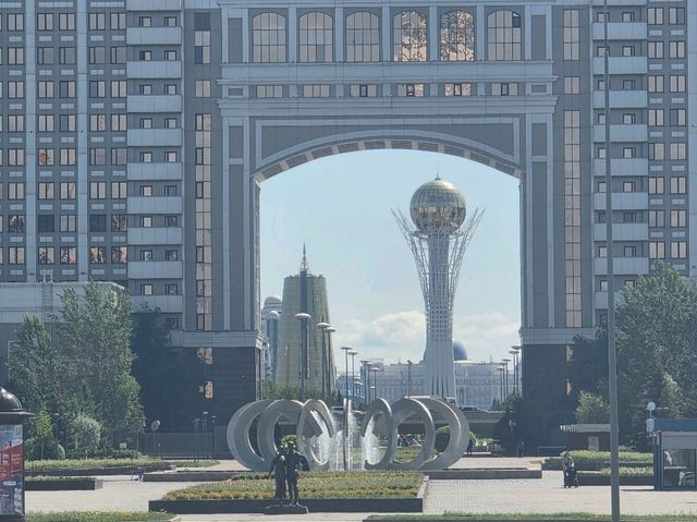 สำรวจสถาปัตยกรรมและธรรมชาติ 2 เมือง Almaty-Astana