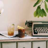 Chinu Coffee เป็นคาเฟ่สไตล์มินิมอล-วินเทจ