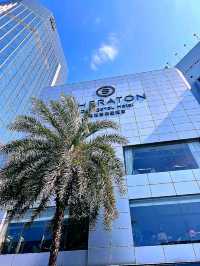 "Sheraton Guangzhou Hotel: Urban Comfort in the Heart of Tianhe"