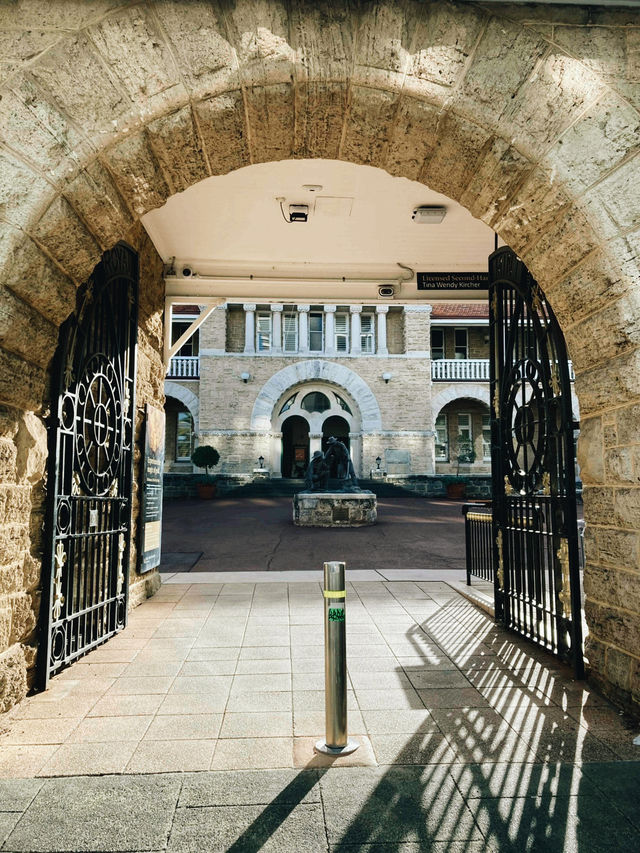 เที่ยวชมโรงกษาปณ์เพิร์ธ (The Perth Mint)