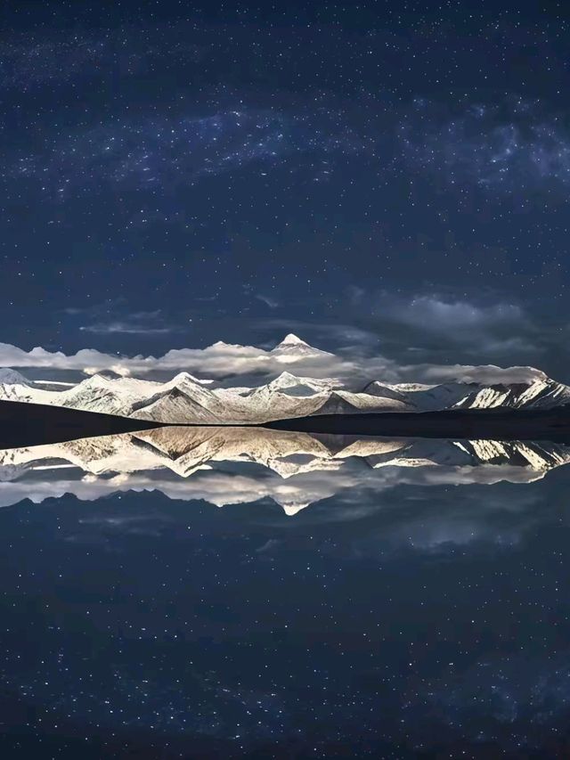 Minya Konka in Winter: Where Silence Meets the Sky