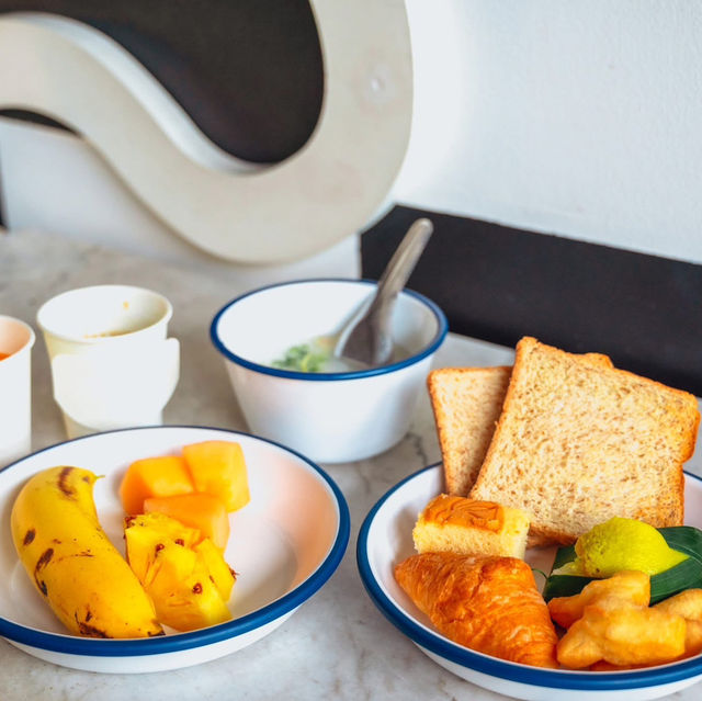 Blu Monkey Hub & Hotel Phuket 