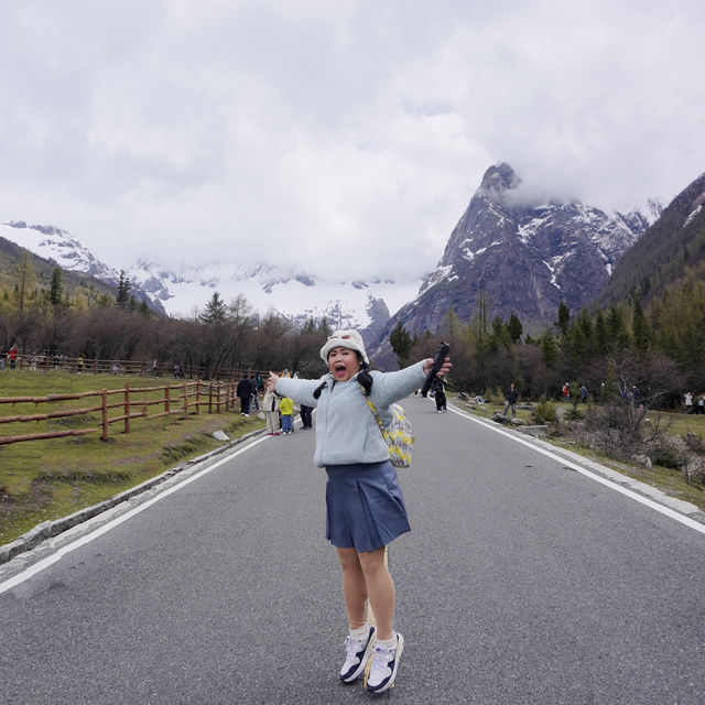 🏔️ สี่ดรุณี เส้นทาง Shuangqiaogou ในวันฟ้าปิด ☁️