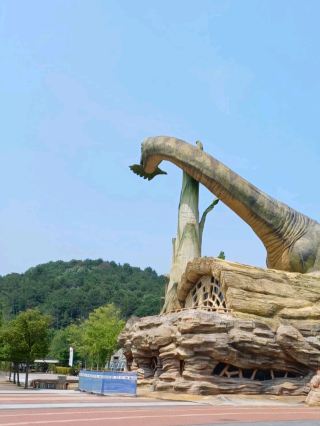 Outdoor Dinosaur World at Danghangpo Tourist Site!