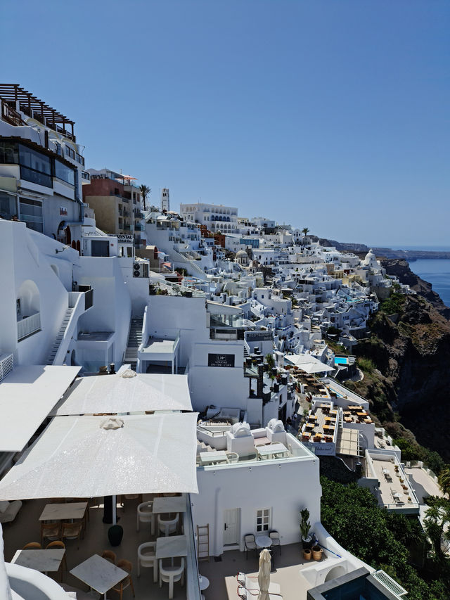 One of the Postcard trip in real white and blue dome