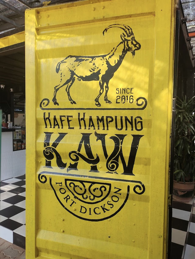 Kafe Kampung Kaw, A Rustic Culinary Escape in Port Dickson