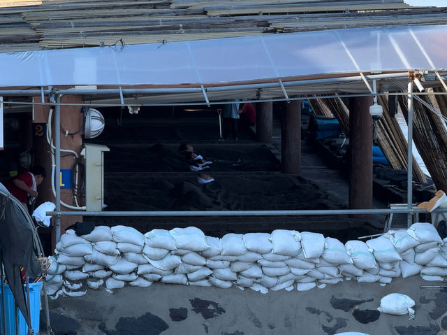 🌊 Buried Bliss & Ocean Vibes – Saraku Sand Bath Hall Review
