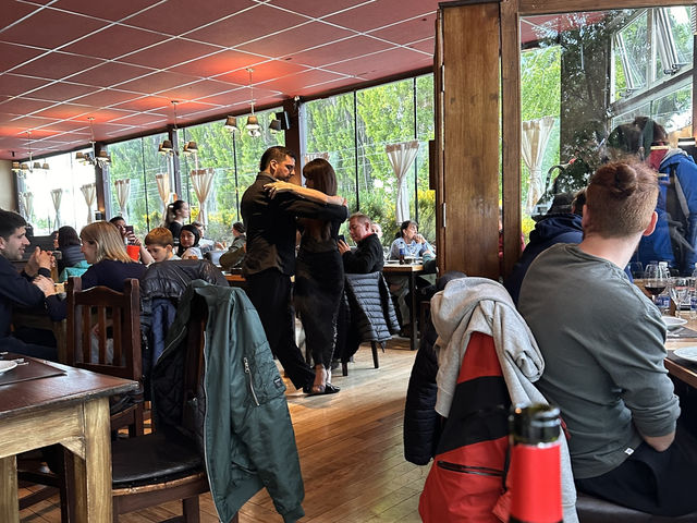 【Isabel Cocina al Disco｜大皿で楽しむ、パタゴニア流ディスコ料理】