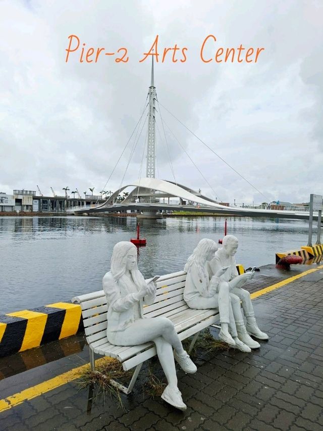 ว้าวมากที่ Pier-2 Arts Center 