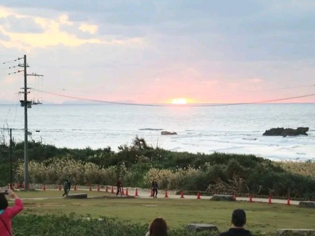 沖繩最美夕陽景點！走進海天交會的殘波岬，好感動！