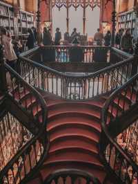 A Bookstore Like No Other – My Visit to Livraria Lello in Porto 