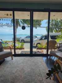 Sunny Cafe: Samui's Bright Spot
