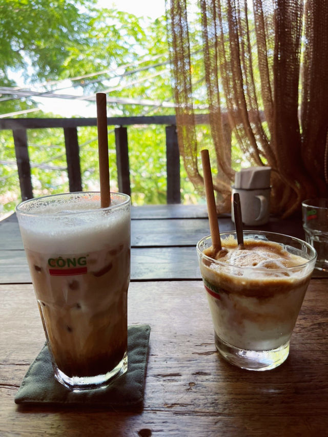 【ダナン】Cộng Cà Phê (コンカフェ)