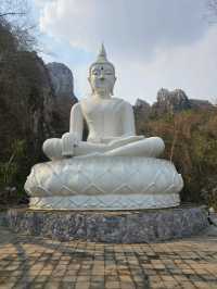 วัดเขาวง ถ้ำนารายณ์ | สระบุรี
