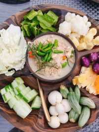 ดำเนินพวา รีสอร์ทบ้านต้นไม้