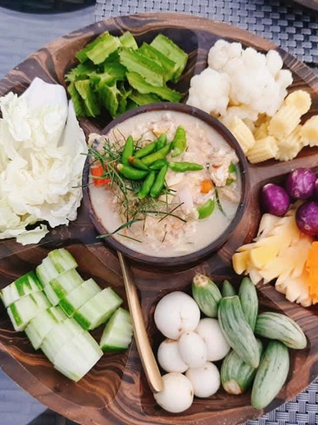 ดำเนินพวา รีสอร์ทบ้านต้นไม้