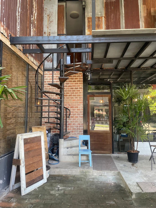 FENG CAFE 📍อยุธยา