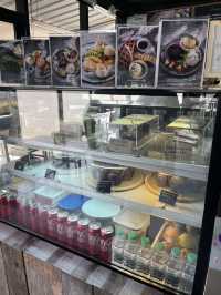 On The River Cafe ปทุมธานี