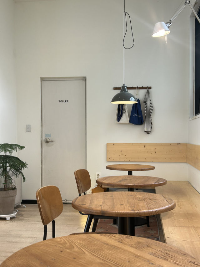 🌿 디저트와 여유의 조화, 청주 Mosshour 🤍✨