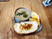YIHO Café & Bakehouse – A Charming Stop in Sitiawan