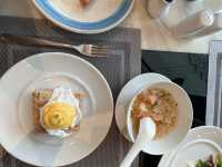 นอนริมทะเลพัทยาที่ Mera Marr