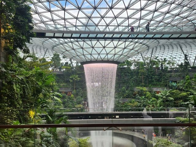 当日フライト予約でシンガポールひとり旅