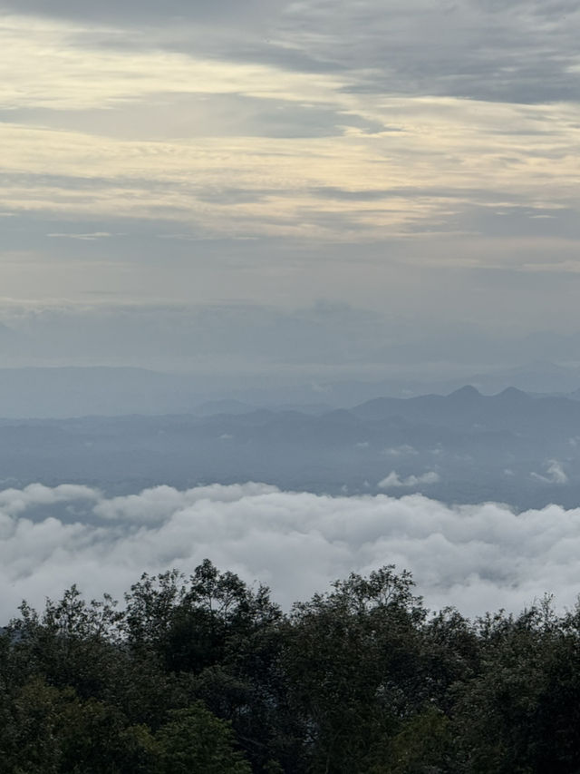 อุทยานแห่งขาติขุนสถาน 