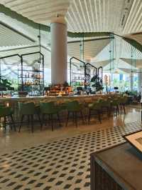 Dusit Thani Bangkok- Best Luxury Hotel 