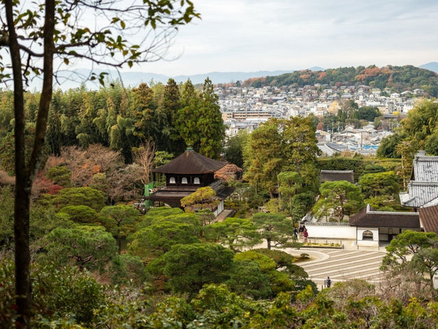 【銀閣寺】静寂の美に包まれる、心落ち着く京都の隠れた名所🌿