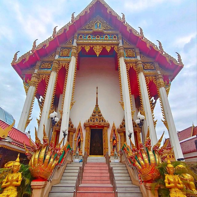 วัด 150 ปี ฝั่งธนบุรี วัดอาวุธวิกสิตาราม