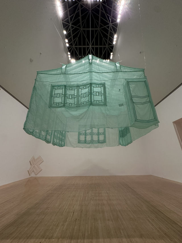 MOCA 洛杉磯當代藝術博物館 | 藝術家創立的當代藝術聖地 🎨