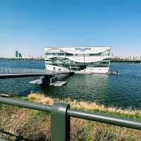 Floating Coffee & City Views – Our Starbucks Experience on the Han River