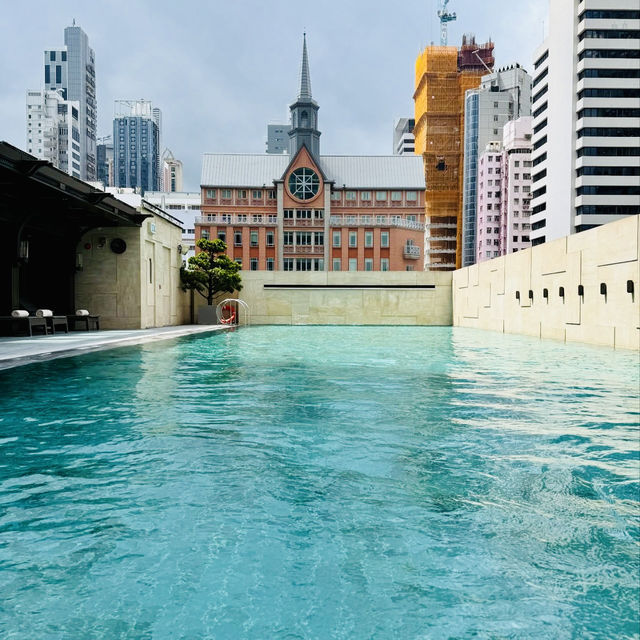 Timeless Luxury in the Heart of the City: St. Regis Hong Kong Timeless Luxury in the Heart of the City: St. Regis Hong Kong